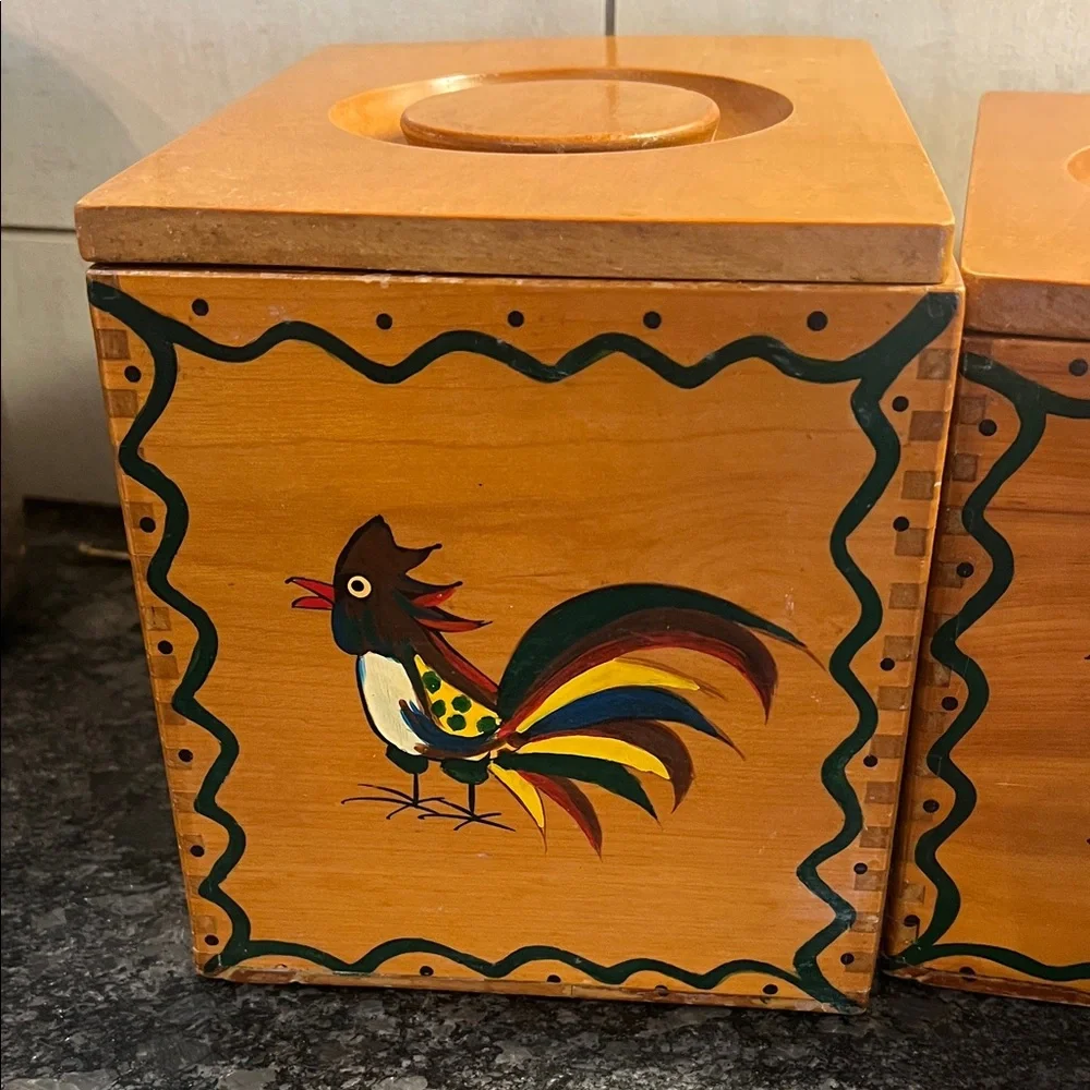Woodpecker Woodware  painted Set of Rooster Design Wood Canisters. ADORABLE